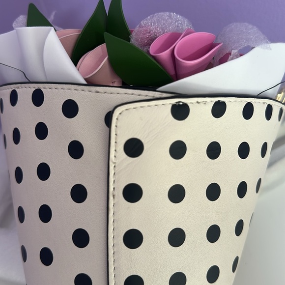 Nwt Kate spade flora 3d bouquet bag - Picture 7 of 14